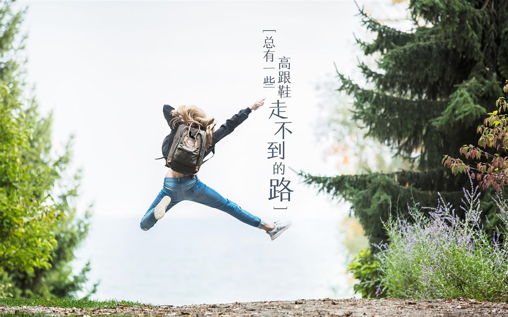 特色足球文化节让城市夜生活更丰富，成为文化交融的场所，足球文化节绘画作品