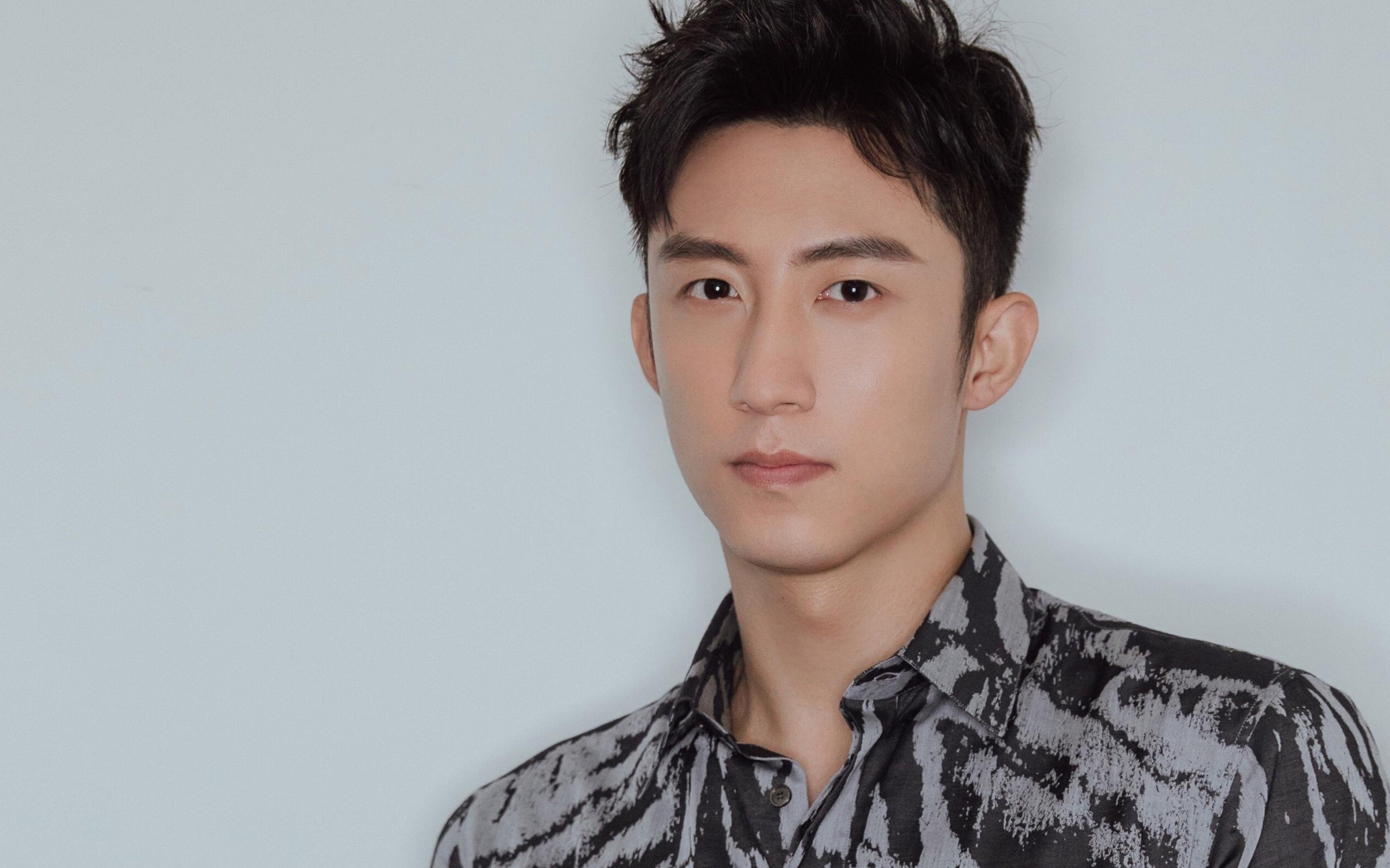 APP下载 LY Sports-西甲伟大瞬间：老将的神级表现，西甲老牌强队